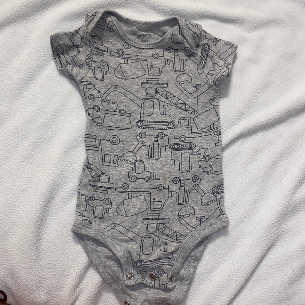 Short sleeved buttoned onesie